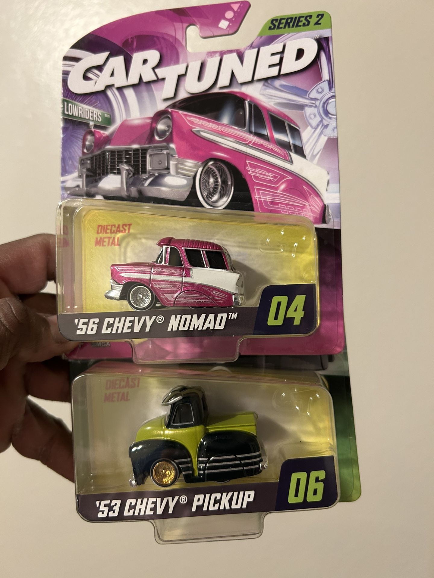 Car tuned Low Riders