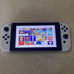 NINTENDO SWITCH V2 with 7500 GAMES