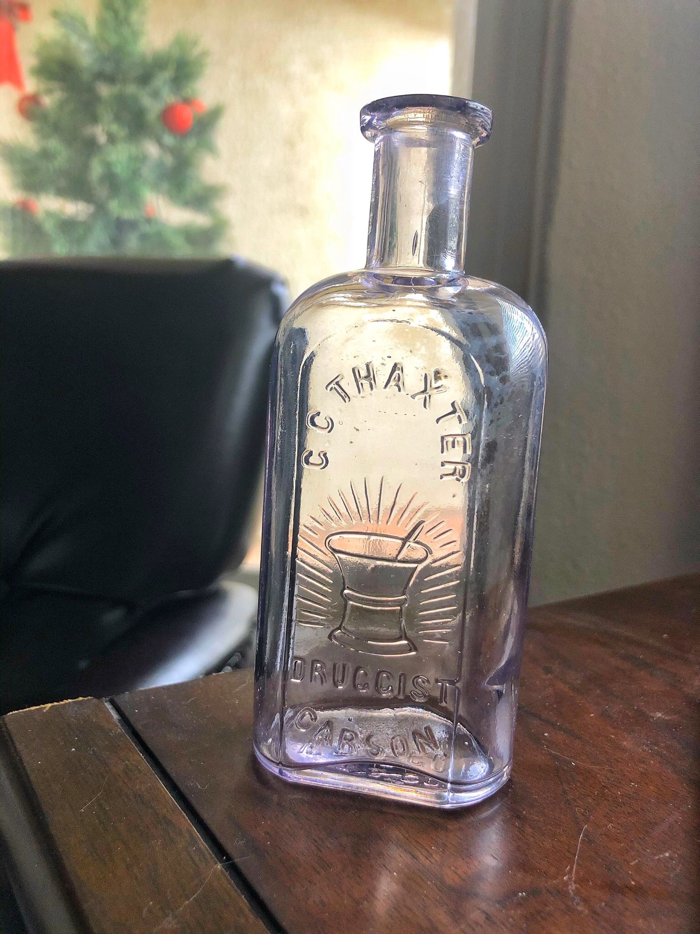 Antique glass Carson city Nevada thaxter medicine bottle