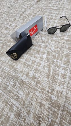 Ray Ban