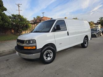 2019 Chevrolet Express 2500