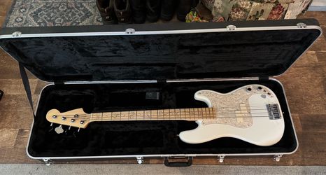 Fender Frankinbass guitar W/EMGX active PU + Gator HSC