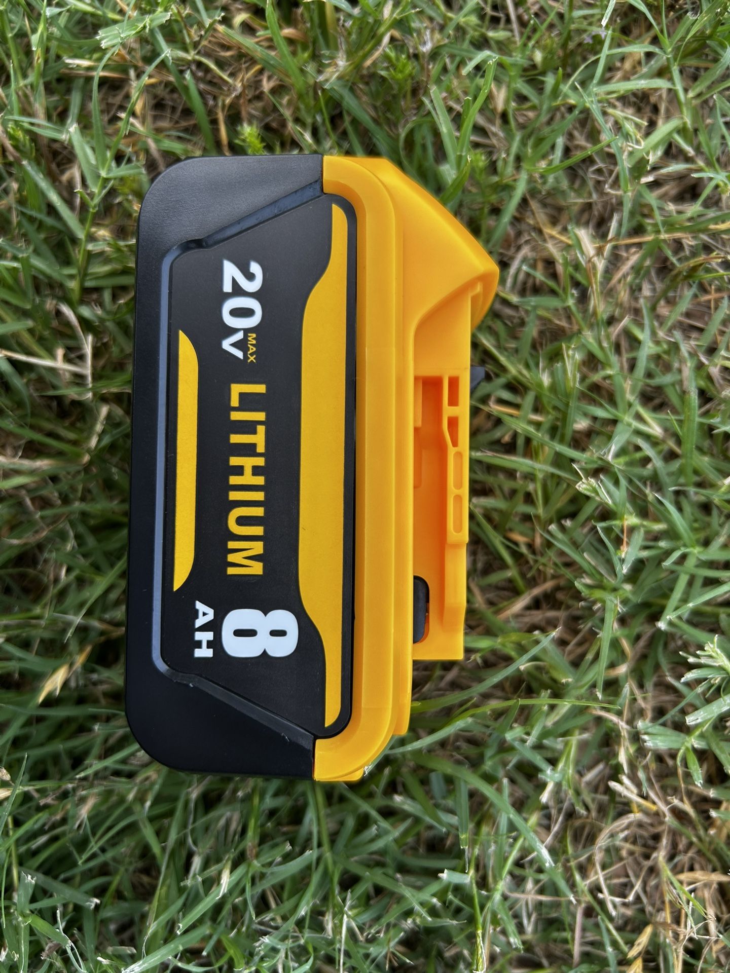 NEW 20v Max 8ah Batteries (DeWalt Replacement)