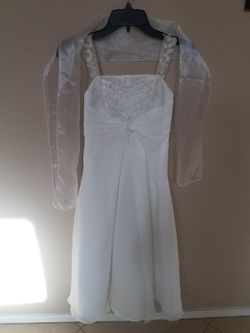 David’s bridal cream flower girl dress