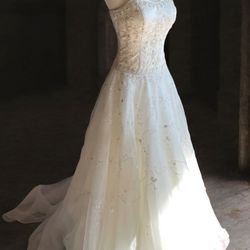 Oleg Cassini Wedding Dress Size 2 Ivory Beaded Strapless CT258 Bridal Sparkling