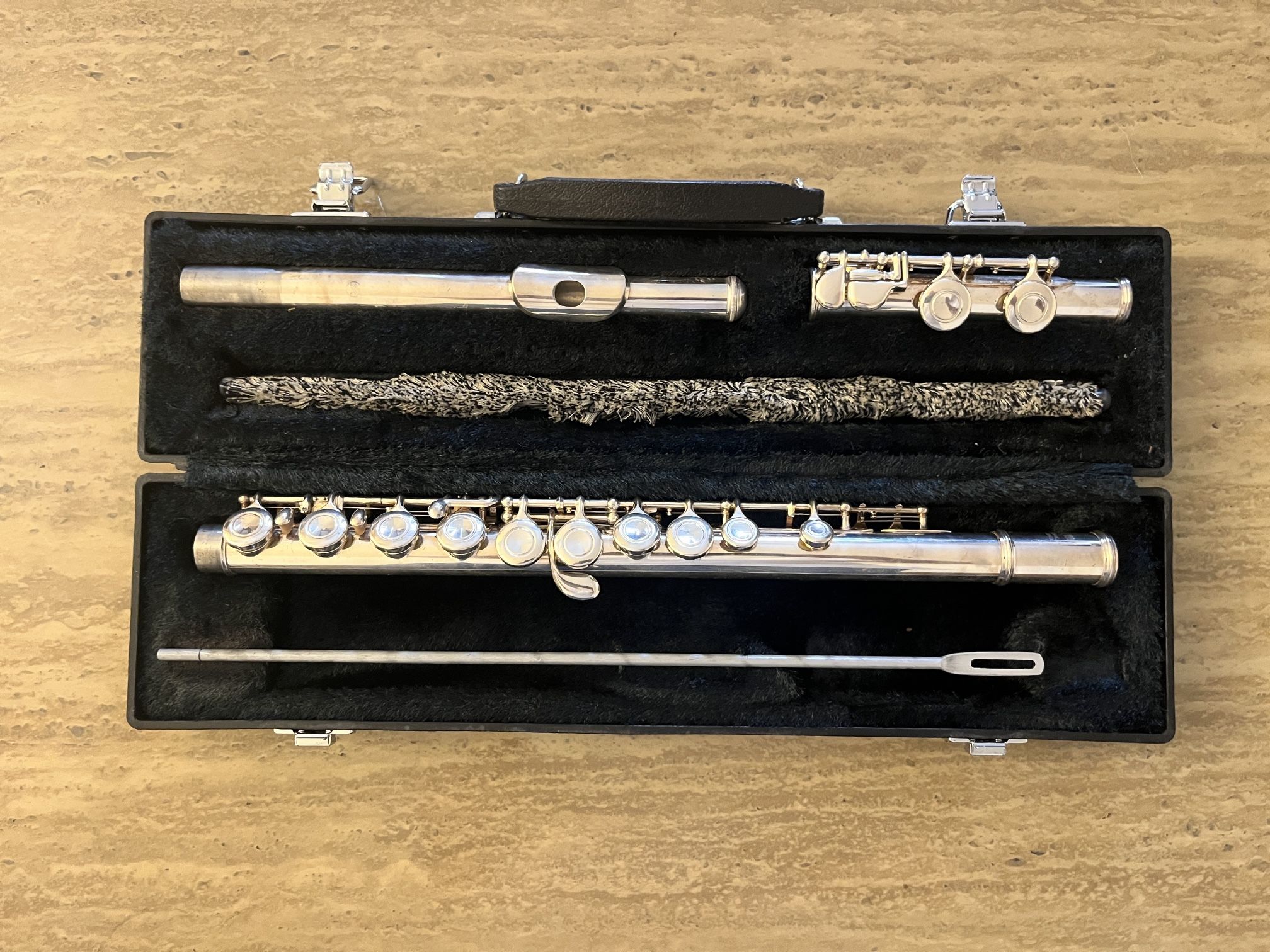 Yamaha 225-SII Flute With Case