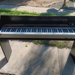 !! Keyboard Casio  With Homemade Stand Works Great 