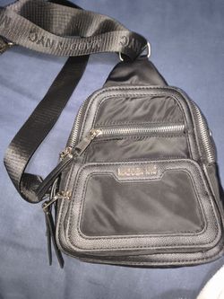 Madden NYC Black Sling Crossbody Bag