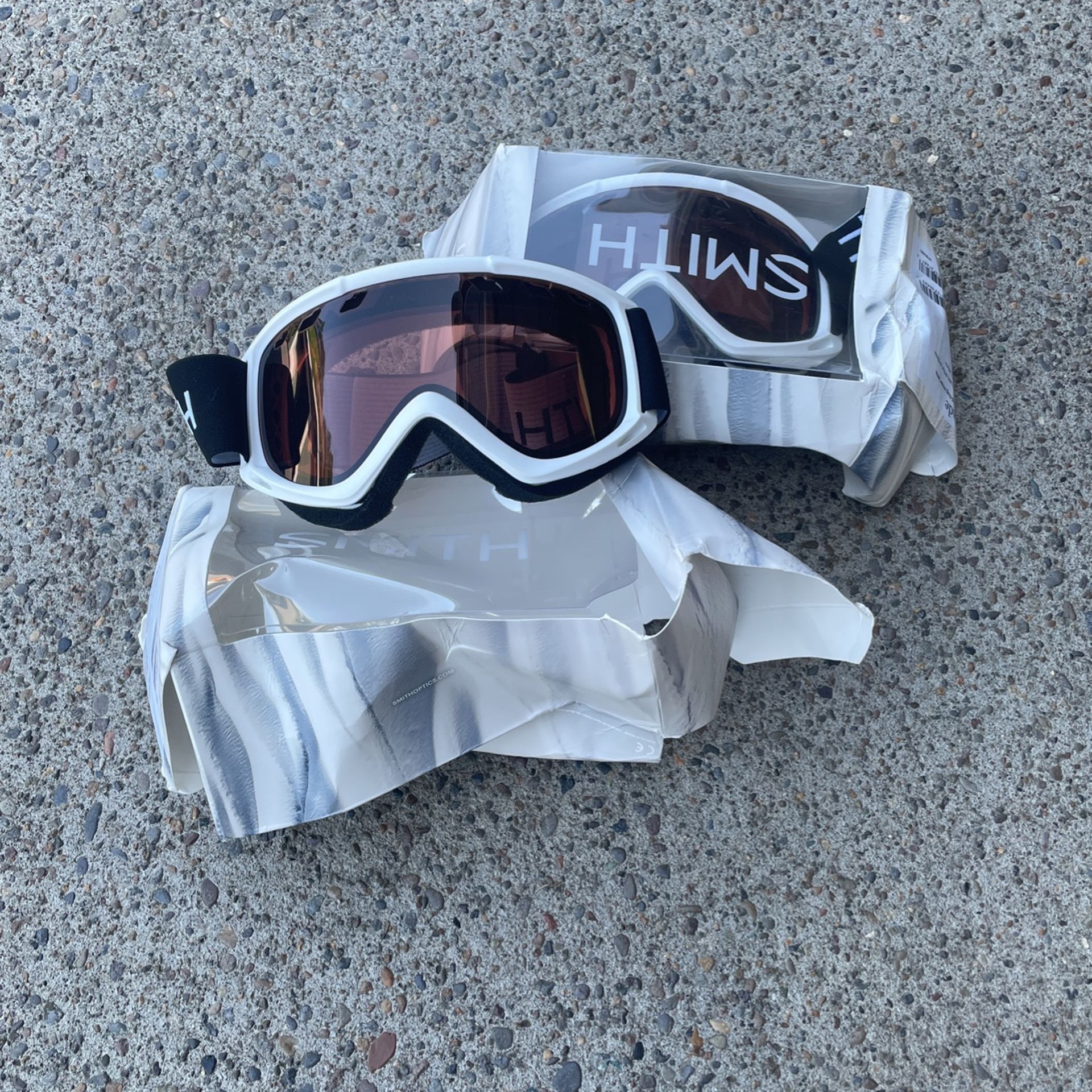 Two Brand New Snowboarding Goggles