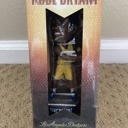 Dodgers Kobe Bobble head
