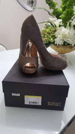 GORGEOUS BADGLEY MISCHKA SHOES.