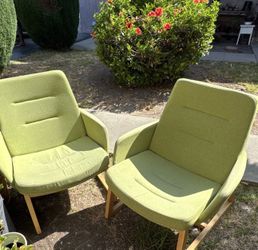 Set of 2 Green Upholstered Accent Armchairs Padded Seat Light Wood Frame