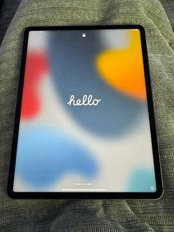 Apple iPad Pro 12.9 (5th Gen)