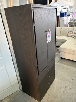 Wardrobe closet available in different color