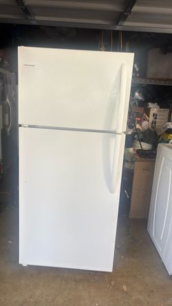 Frigidaire fridge