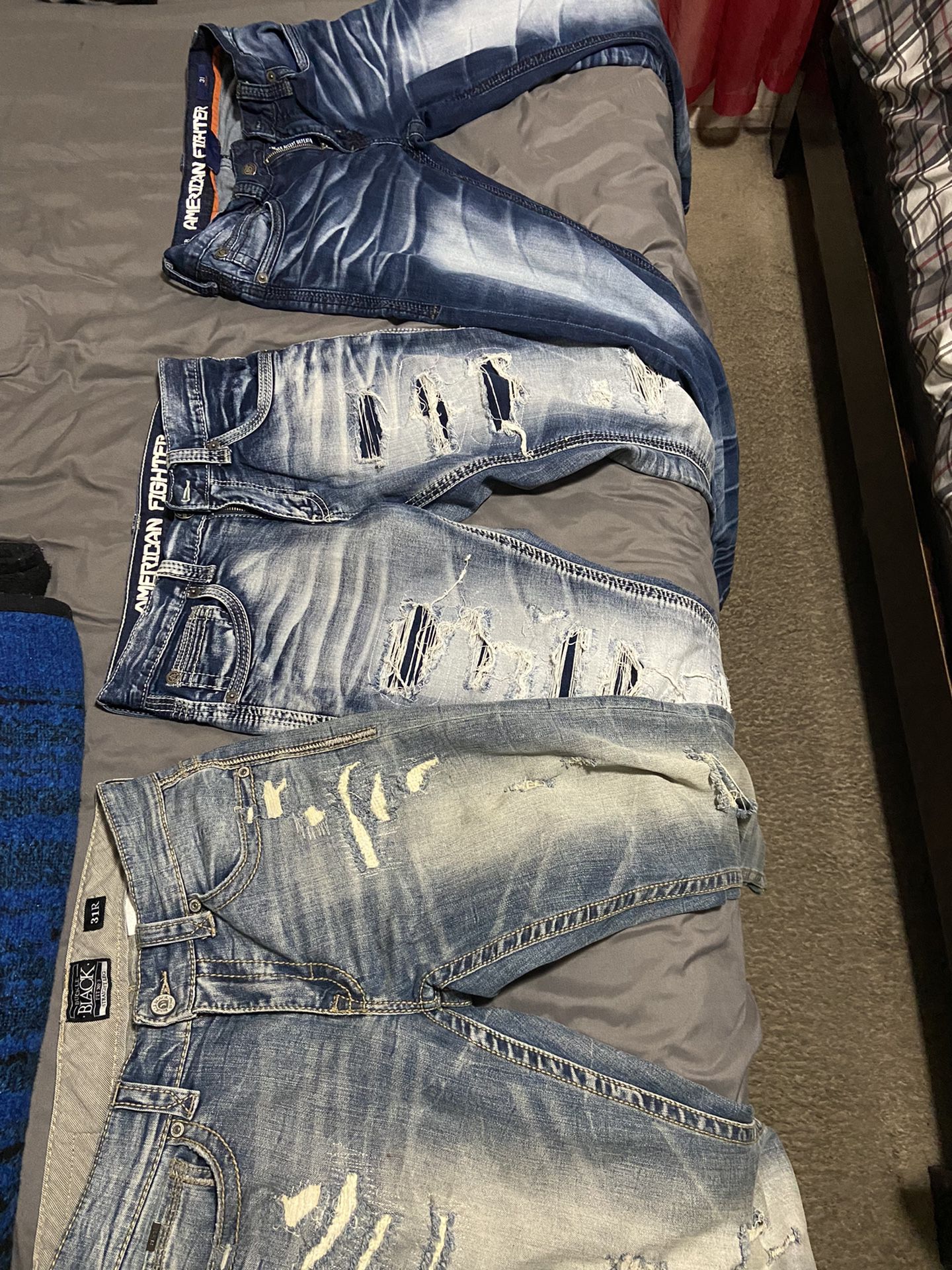 American Fighter/Buckle Jeans Men (SLIM STRAIGHT SIZE for in Selma, CA - OfferUp