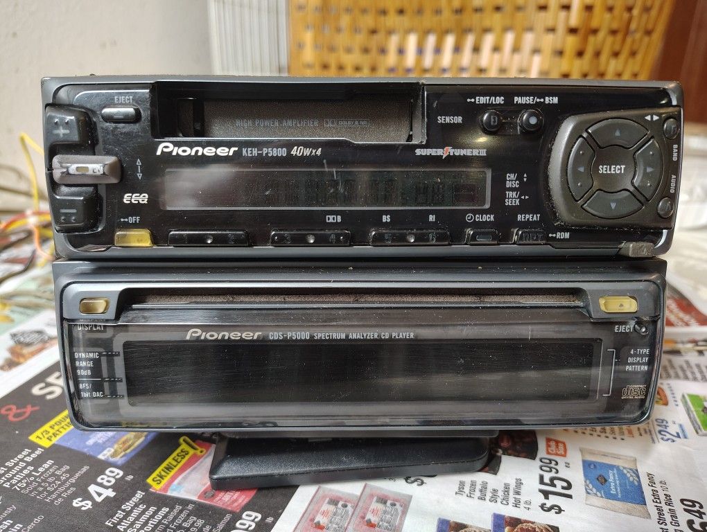 Pioneer kEH P5800 And CDS P5000 Graphics set