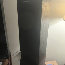 2 Aiwa Tower Speakers