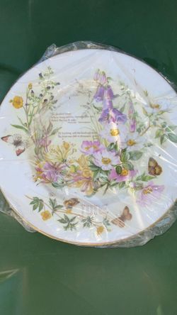 The JUNE Plate Shakespeare inspired