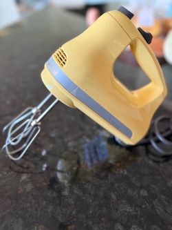 KitchenAid Hand Mixer Yellow