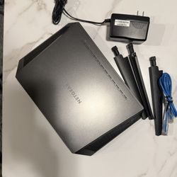  Nighthawk Net gear R7000p Router