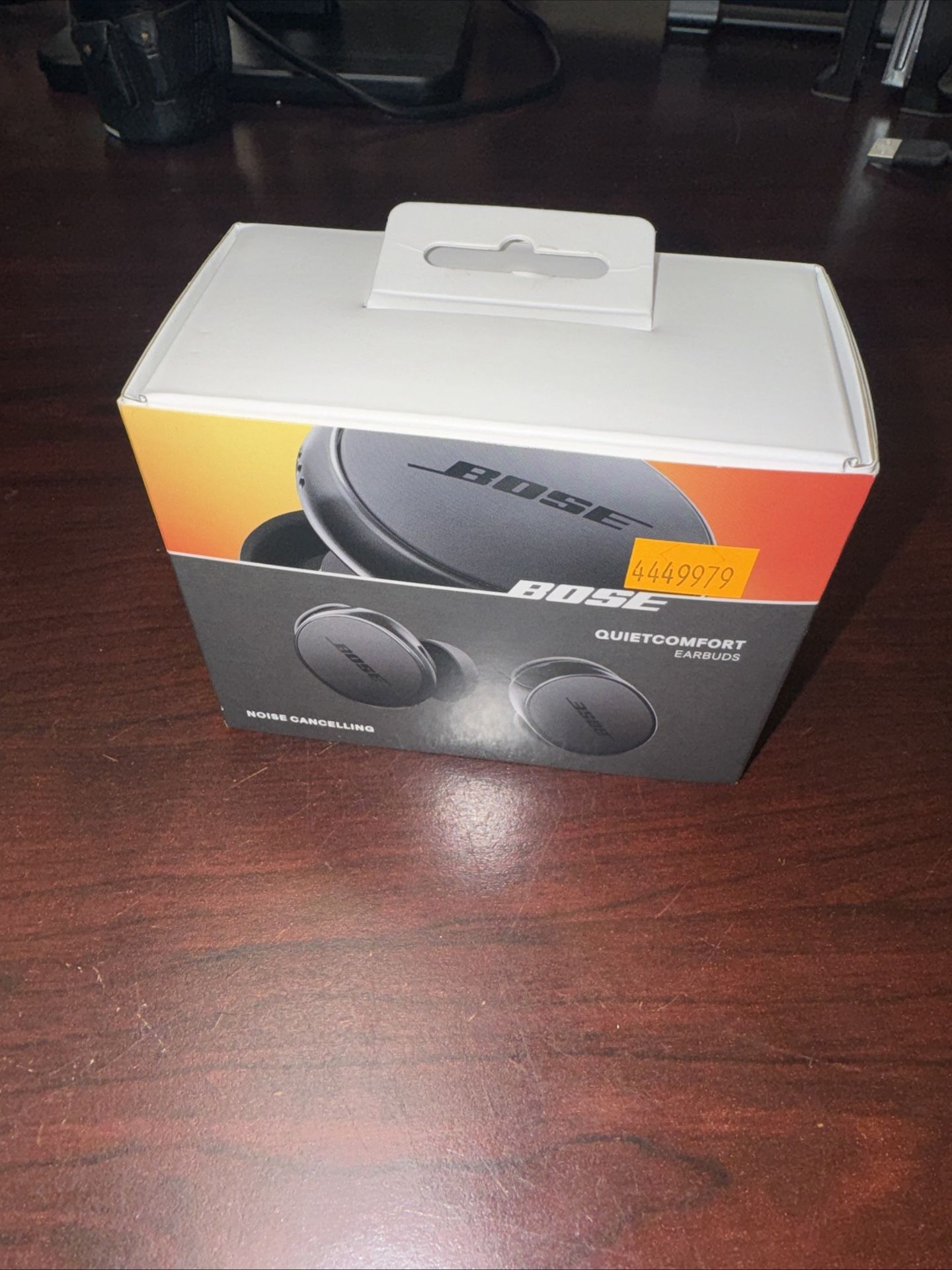 Used!! Bose QuietComfort Earbuds, Wireless Noise Cancelling Earbuds, Black