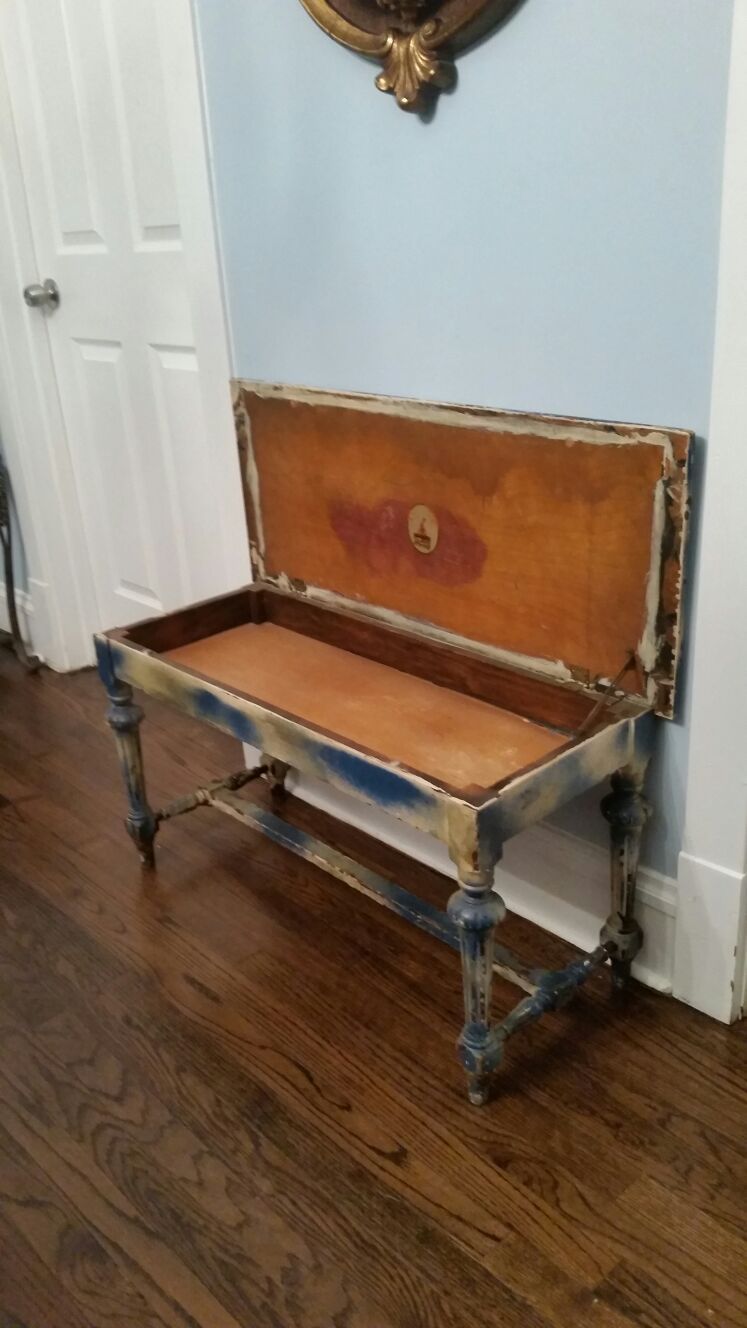 Tonk Chicago piano Bench