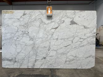 G07 2cm Calacatta Vagli Honed