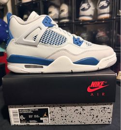 NEW - Air Jordan 4 Military Blue 2024 - Size 6y