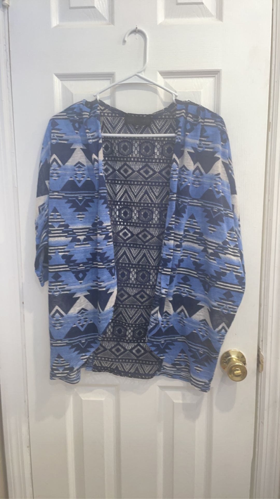 Almost Famous blue and white aztec pattern knit cardigan size medium