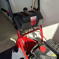 Snowblower troy built storm 2410