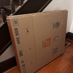 Large Home Depot TV/Picture Box - Heavy Duty, Expandable