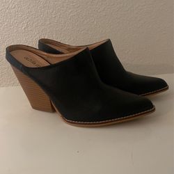 Women’s Shoes