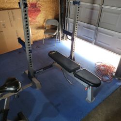 Fitness Gear Adjustable Bench/Squat Rack