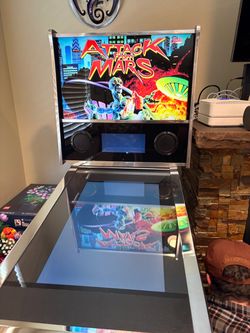 Arcade 1UP Attack From Mars Virtual Pinball Machine