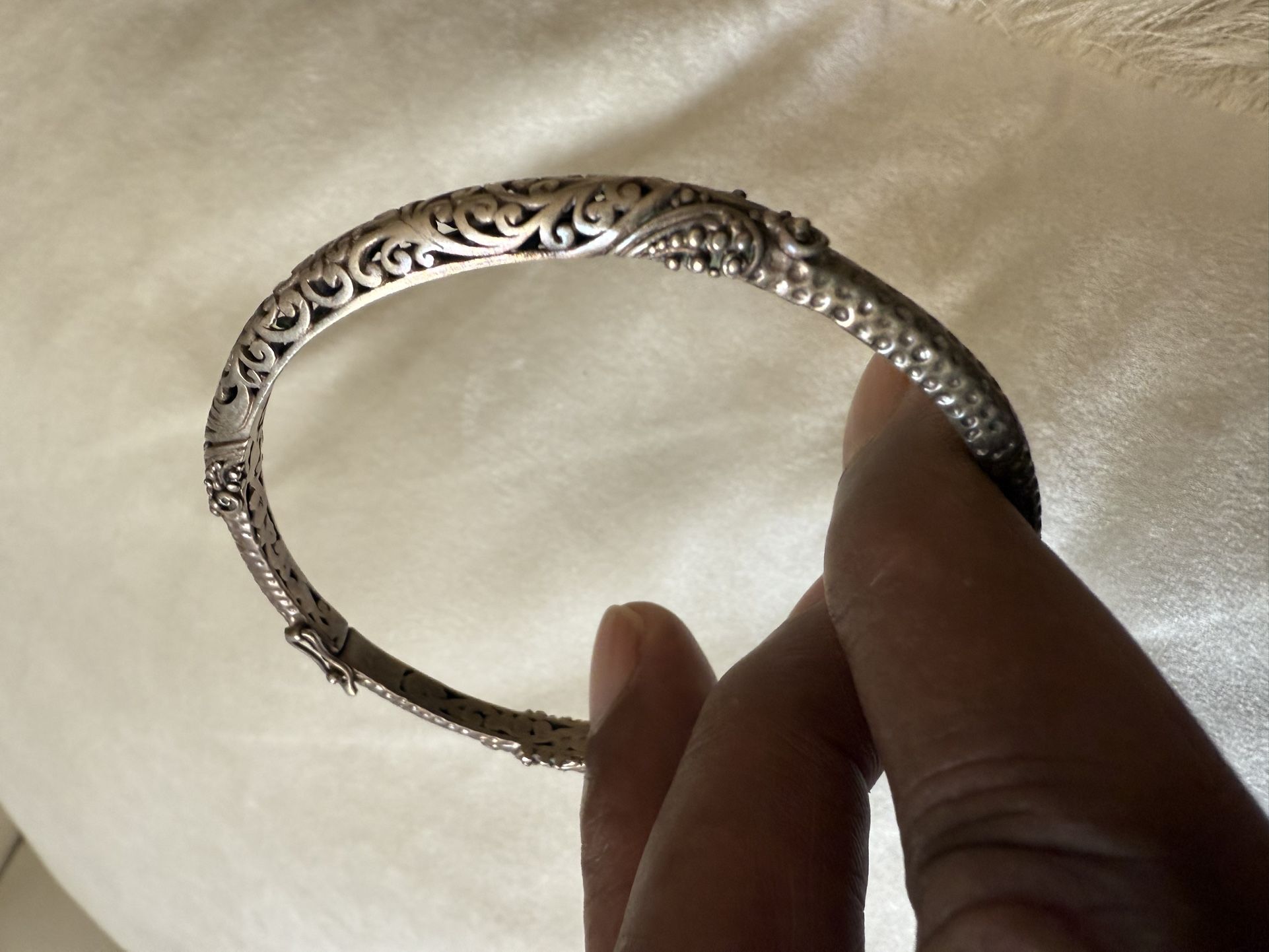 Bali Bracelet 925  Asking Price Is $75.00 Pick up in Powder Springs Ga 30127  If it’s still up. Then its available  So no need to ask if it’s availabl