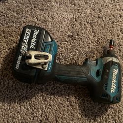 MAKITA DRILL 5.0 18v