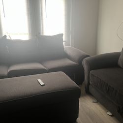 COUCH FOR SALE 