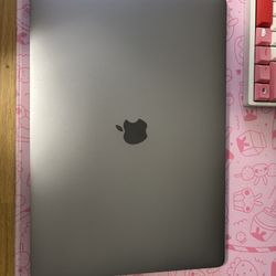 Apple Macbook Pro