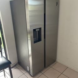 Refrigerator Samsung 