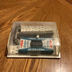 Vintage Gillette Shavers