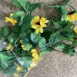 6 Feet Lighted Greenery 