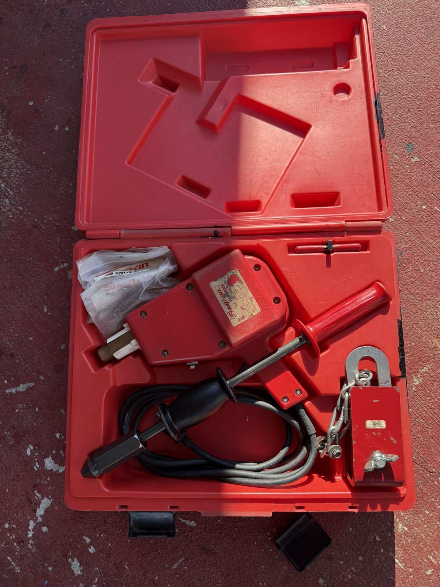 Snap On Stud Welder Kit Good Condition Offer 