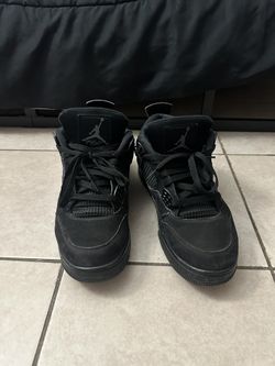 BLACK CATS MEN SIZE 12