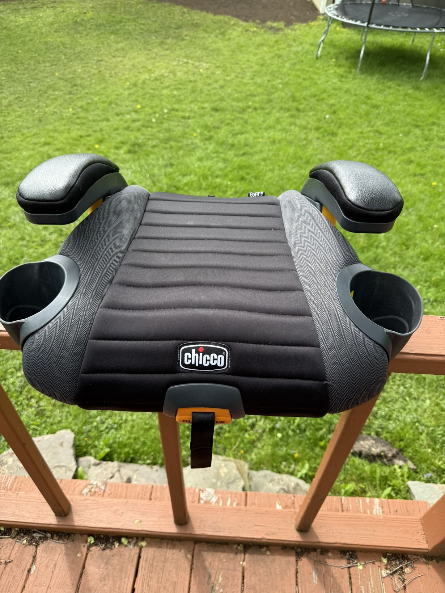 Chicco GoFit ClearTex Backless Booster Car Seat