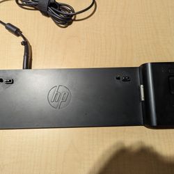 HP SLIM LAPTOP DOXKING STATION + BAG