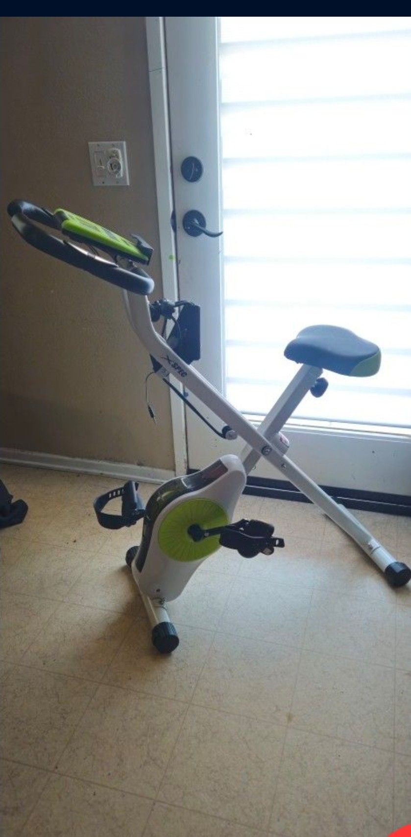 Indoor exercising bike