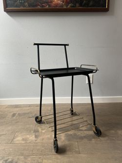 Vintage Mid Century Metal Rolling Cart/Stand