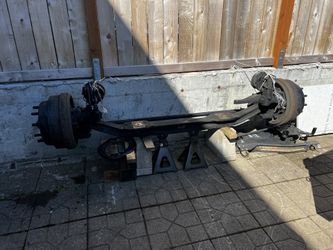 2020 Freightliner Cascadia Front Axle