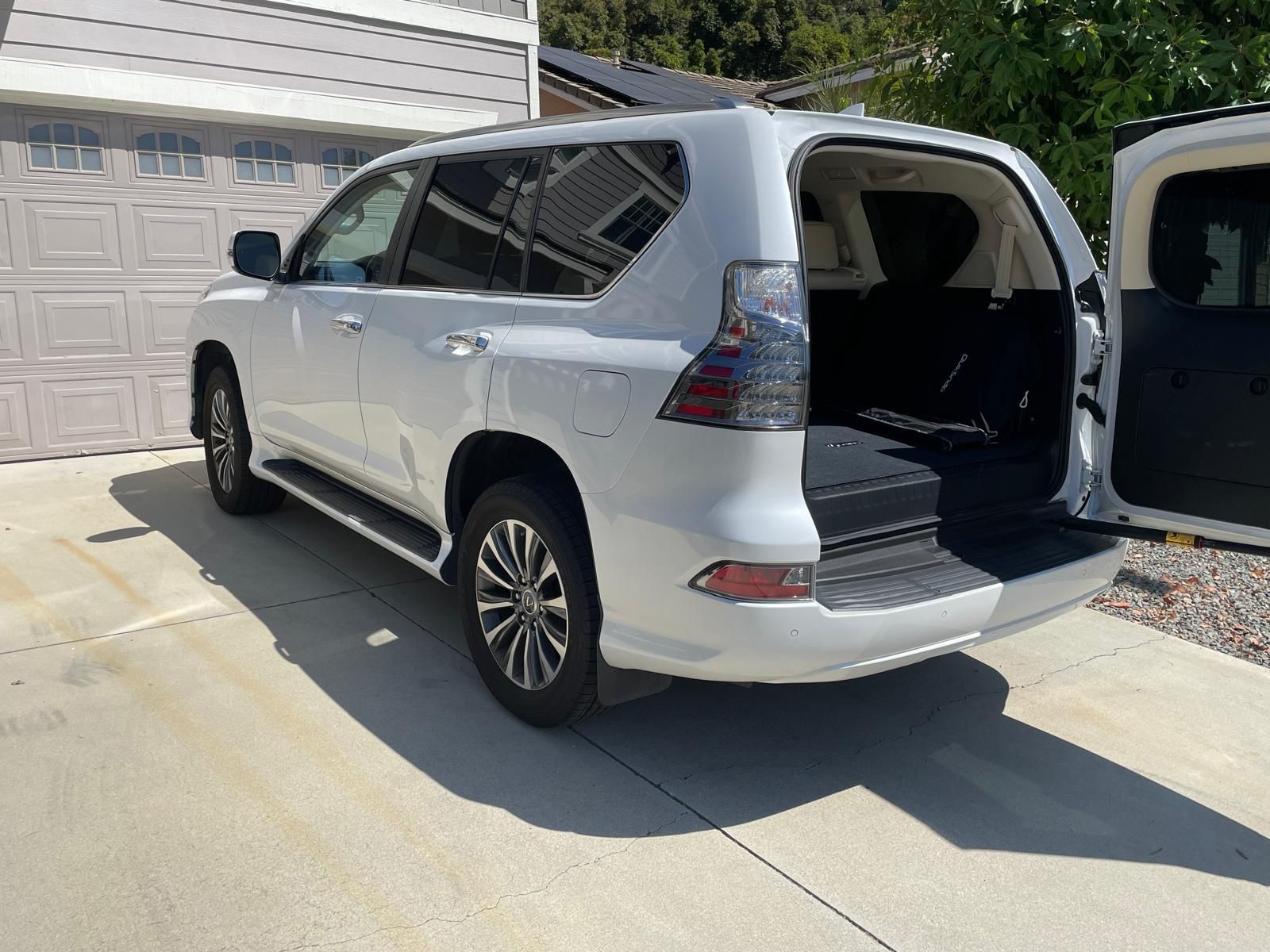 Lexus 2021 Pearl Exterior , GX 460